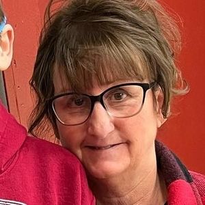 Meet your Posher, Cynthia